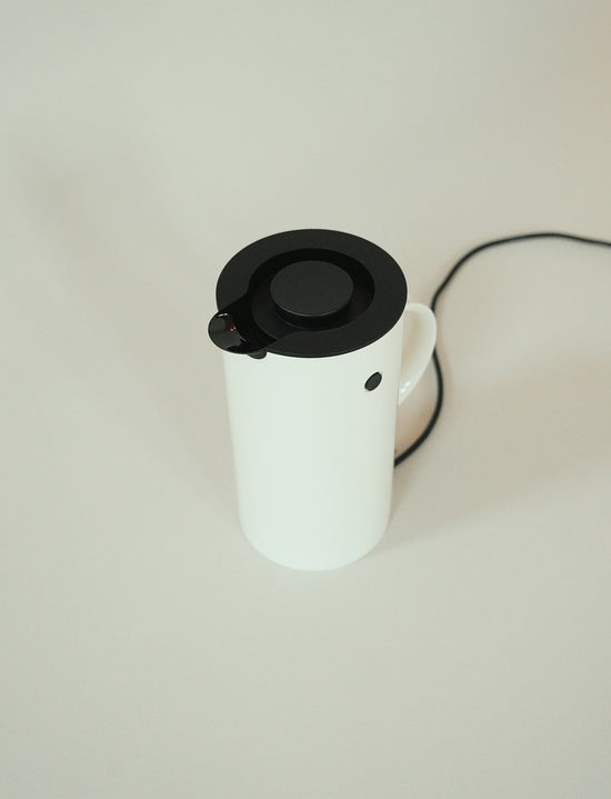 890 1 Stelton EM77 Electric Kettle (EU) 1.5 L. White LS