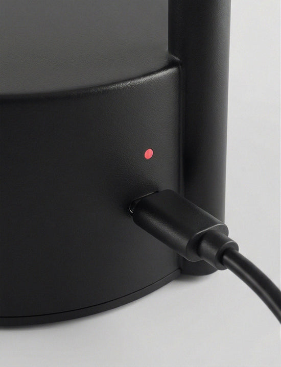 Stelton 625 Vinkel LED Lamp Charging AI Assisted
